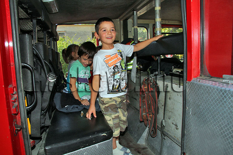 Демонстраията