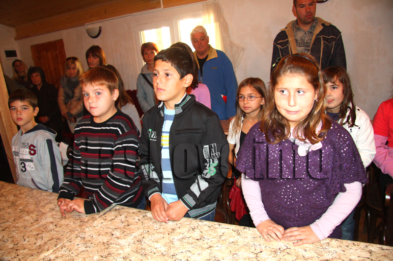 Неделно училище