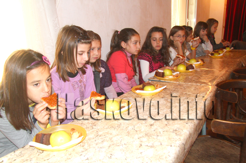 Неделно училище