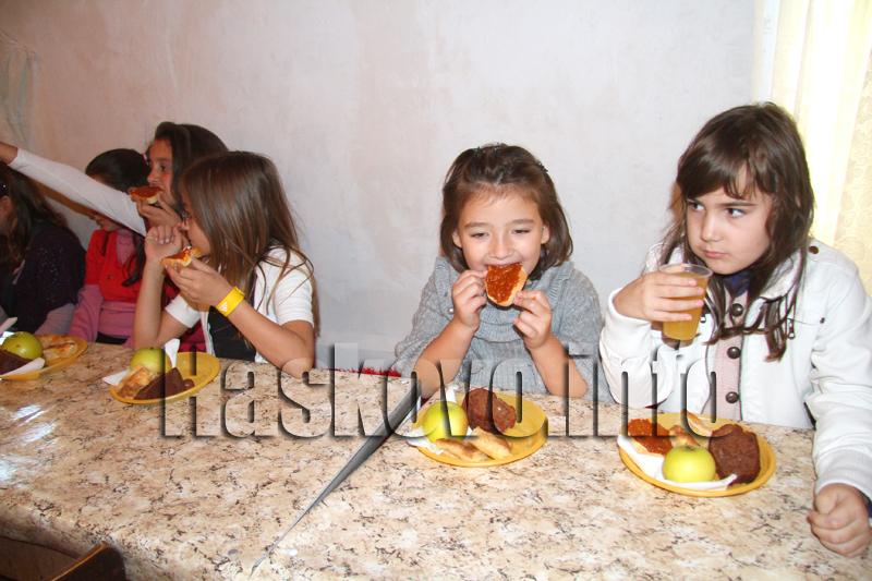 Неделно училище