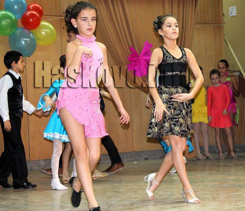 Танци Танци