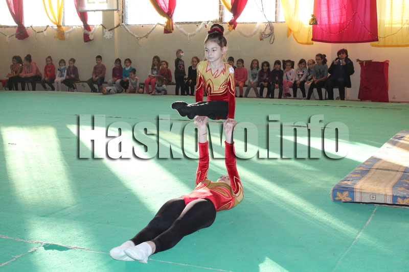 Коледно тържество