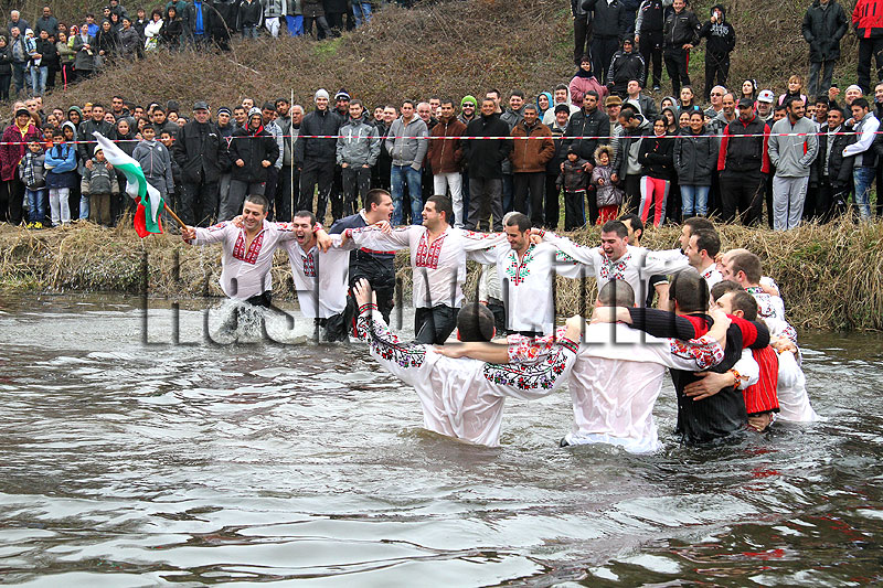 Кръст Кръст