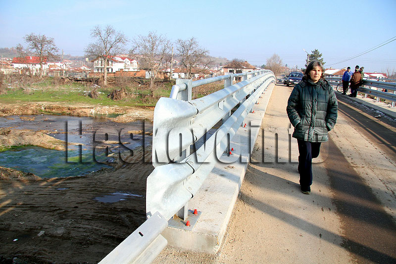 Бисер две години по-късно