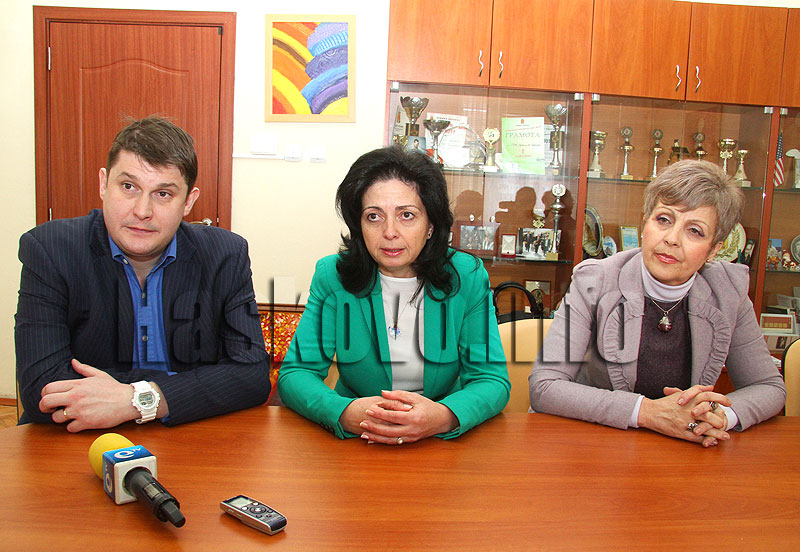 Езикова