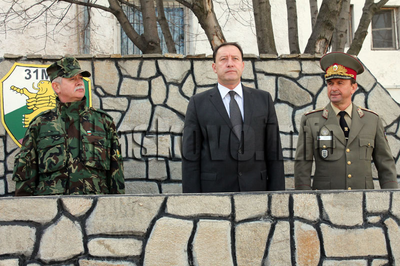 Посрещането на Ангел Найденов