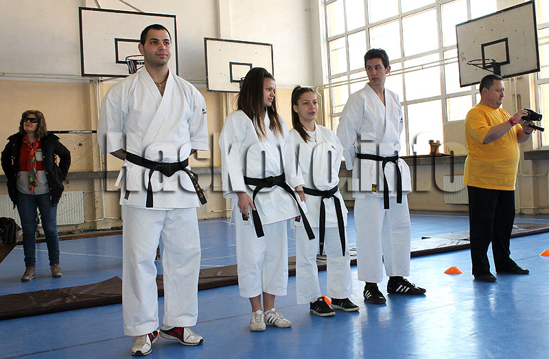 Карате Карате