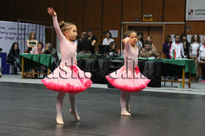 Тангра Тангра