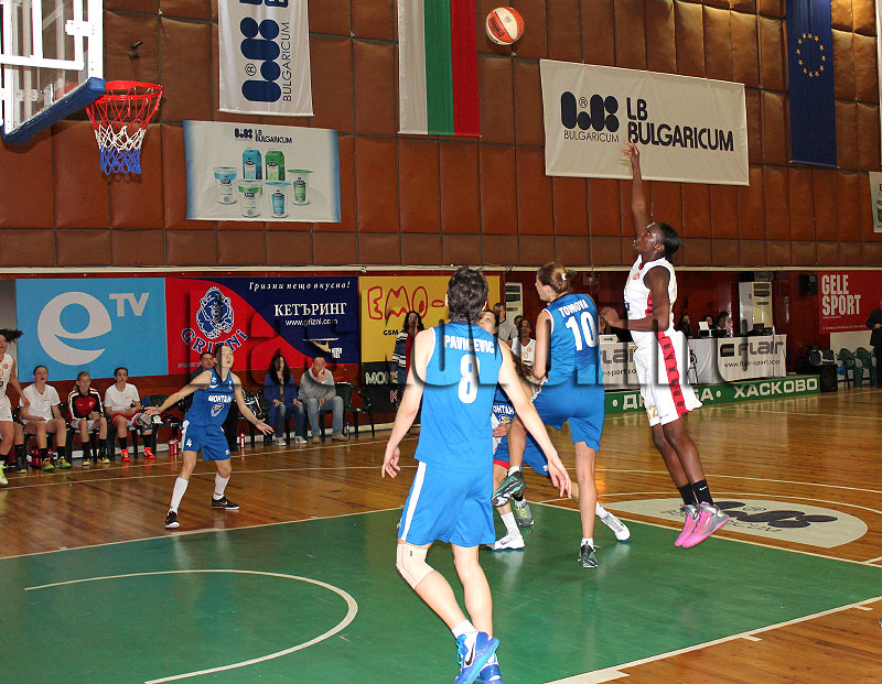 Сандра Велчева Сандра Велчева