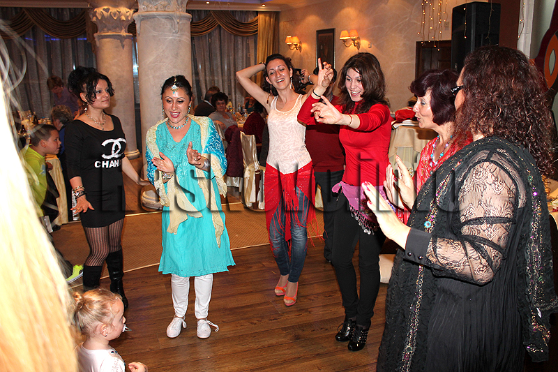 Парти Парти