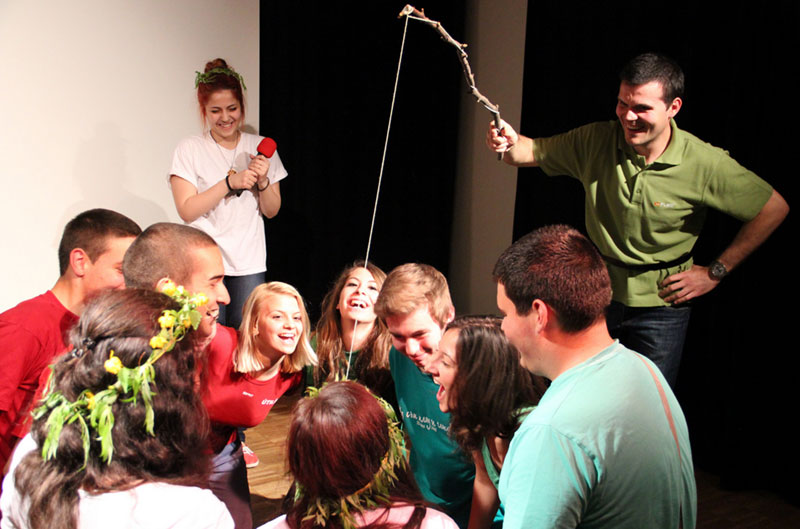 Театър Театър