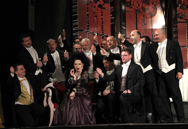 Оперета Оперета