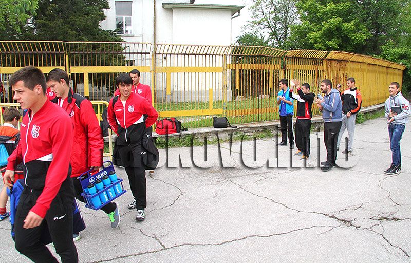 Фенове Фенове