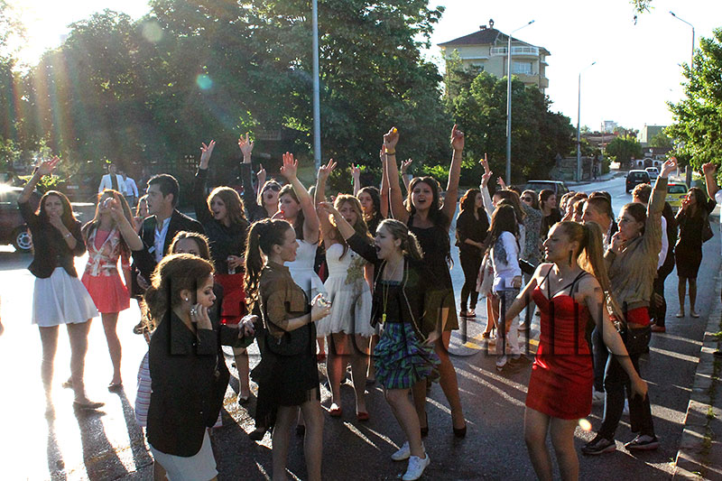 Абитуриенти Абитуриенти