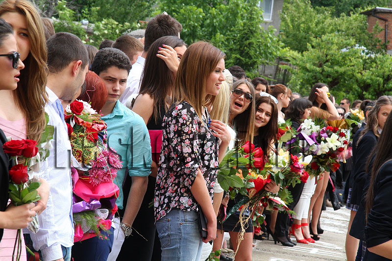 Зрелостници Зрелостници