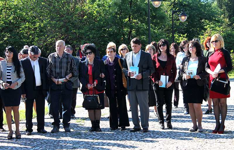 Награди Награди