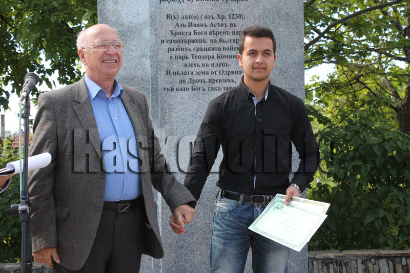 Зрелостници Зрелостници