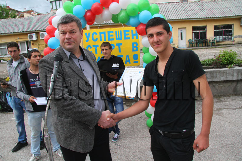 Зрелостници Зрелостници