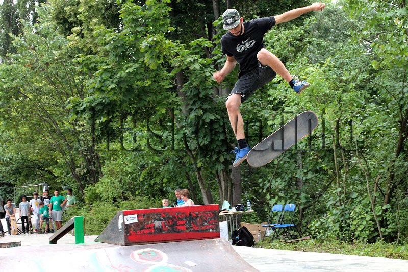 Турнир Турнир