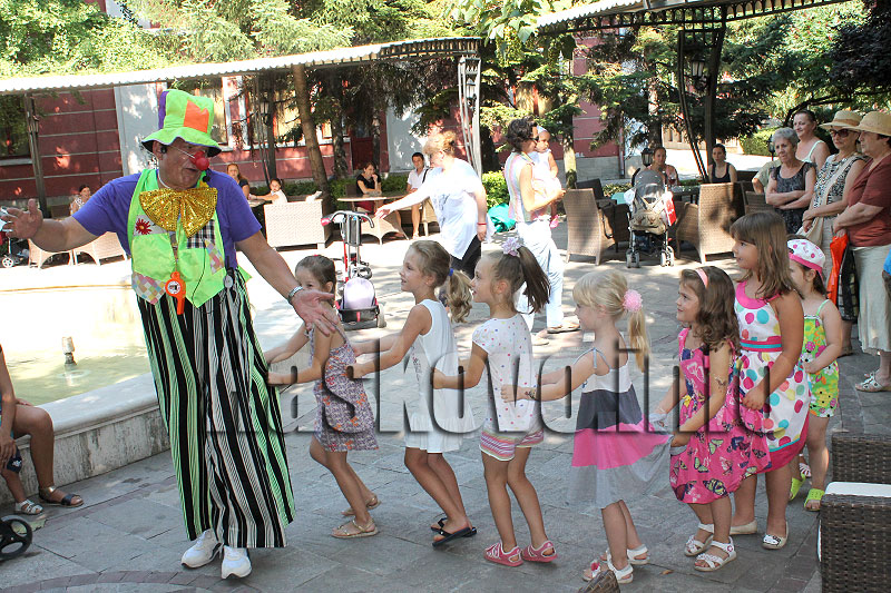 Парти Парти