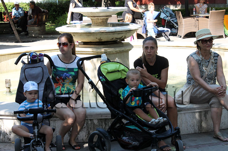 Парти Парти