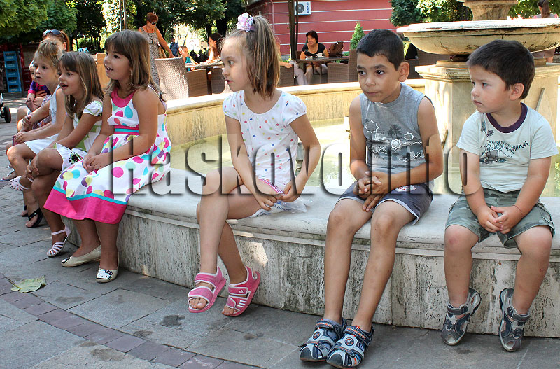 Парти Парти