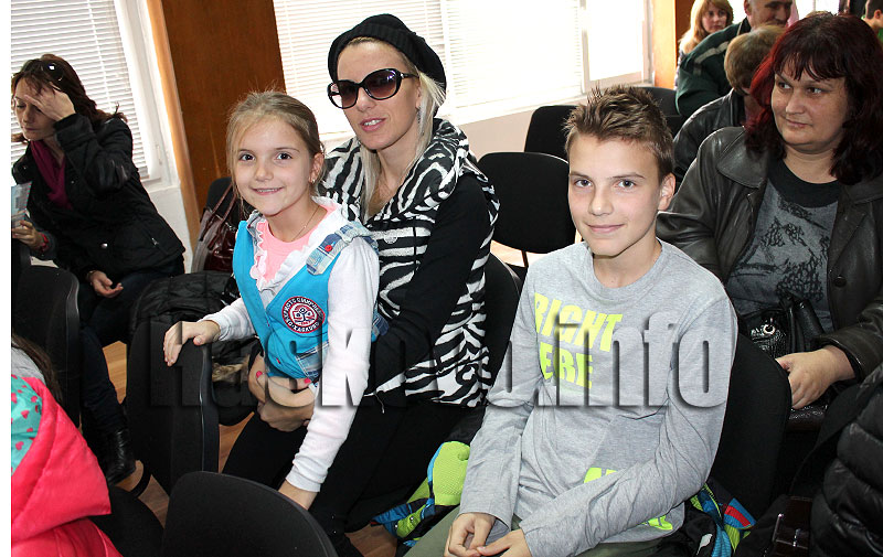 Награждаване