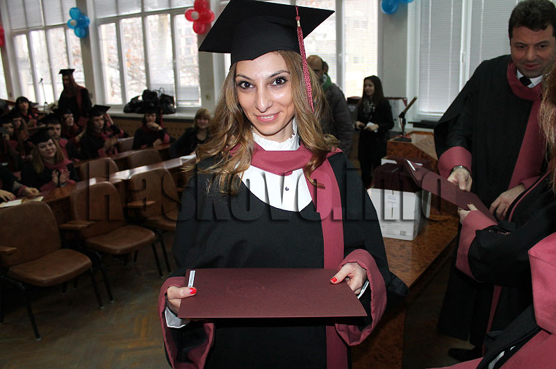 Дипломиране Дипломиране