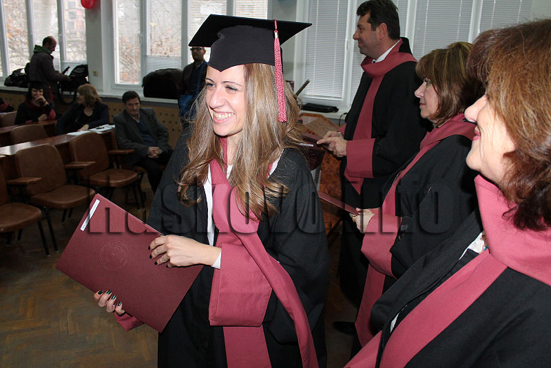 Дипломиране Дипломиране