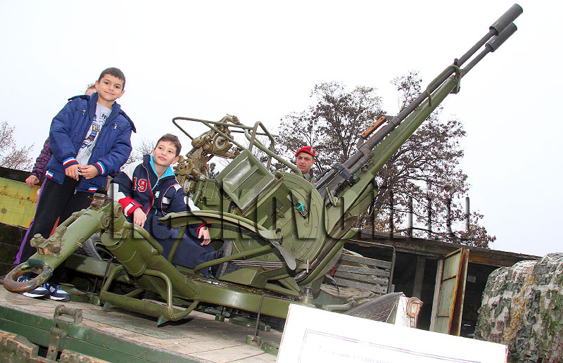 Поделение Поделение