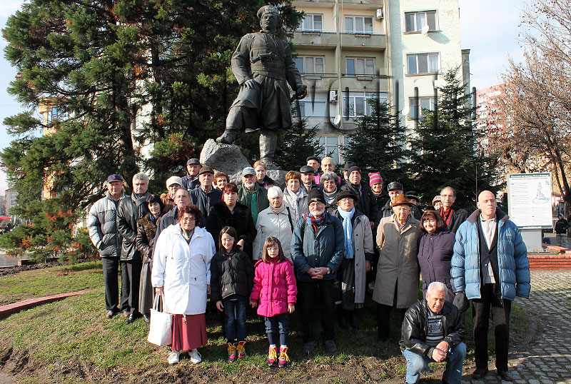 Паметник