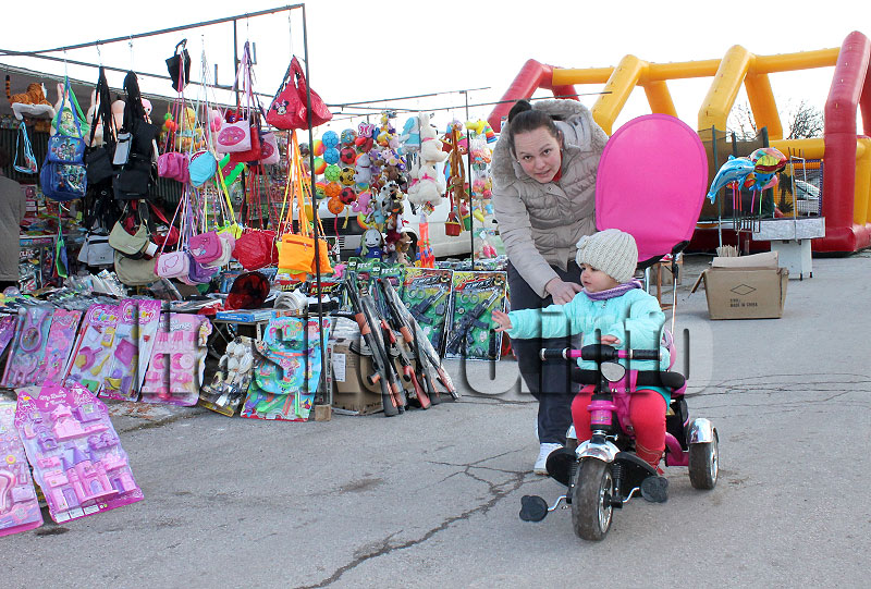 Празник Празник