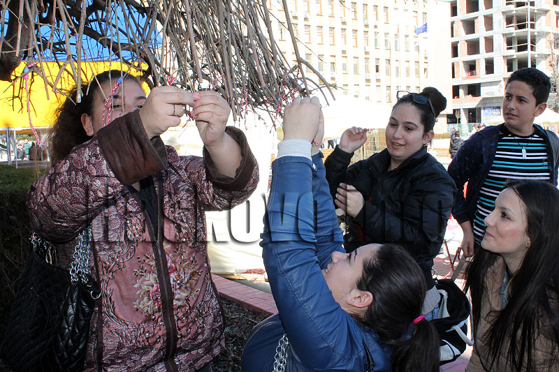 Мартеници Мартеници