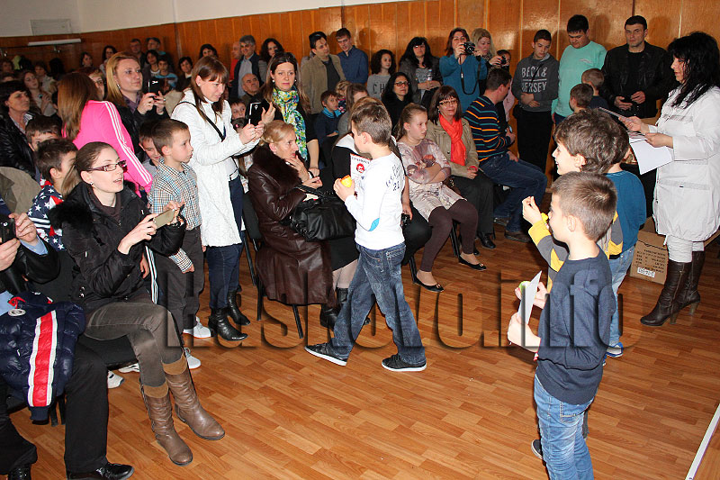 Награди Награди