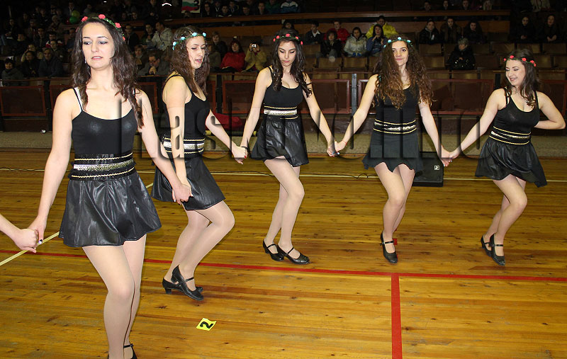 Надиграване