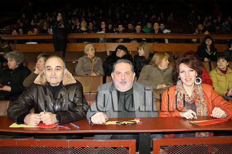 Надиграване