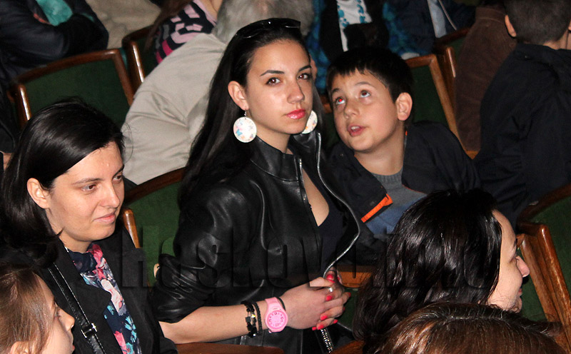 Опера Опера