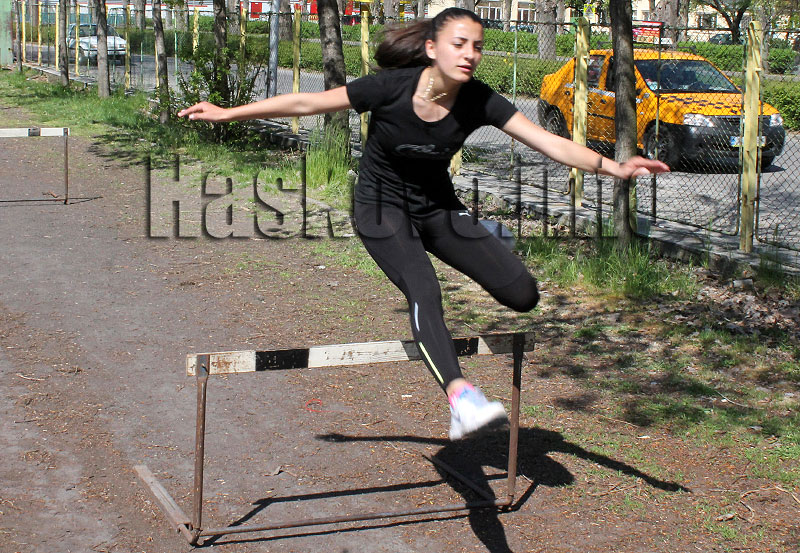 Младост