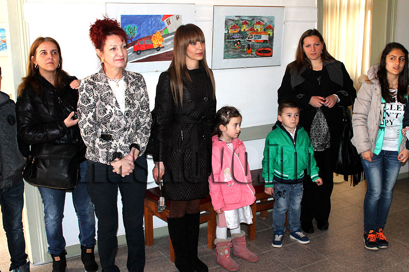 Награди Награди