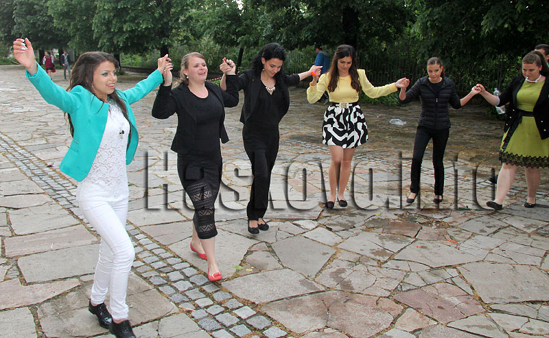 Абитуриенти Абитуриенти