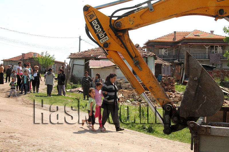 Незаконни Незаконни