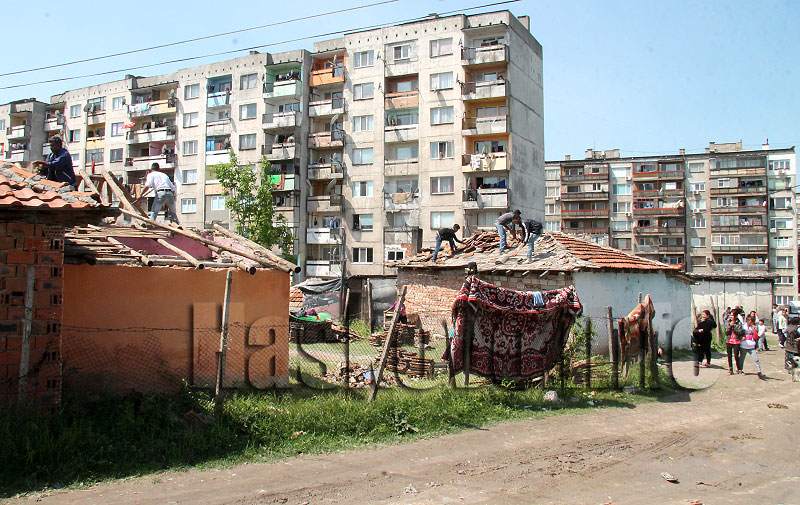 Незаконни Незаконни