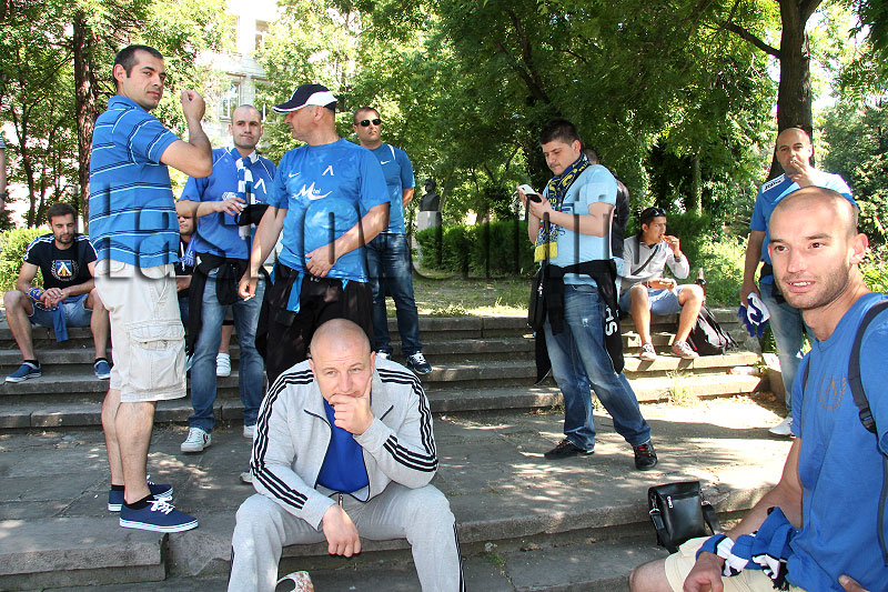 Фенове