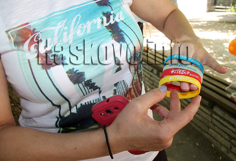 Младежи Младежи