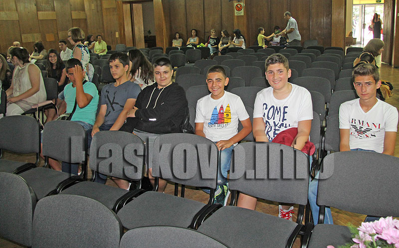 Дипломиране