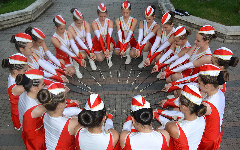 Мажоретки