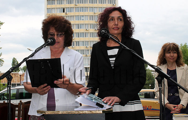 Дипломи Дипломи