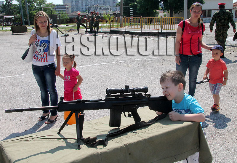 Поделение Поделение