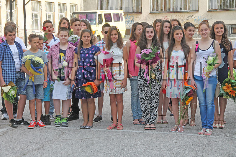 Дипломи Дипломи