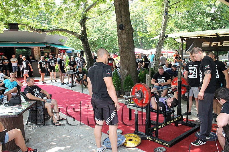 Турнир Турнир